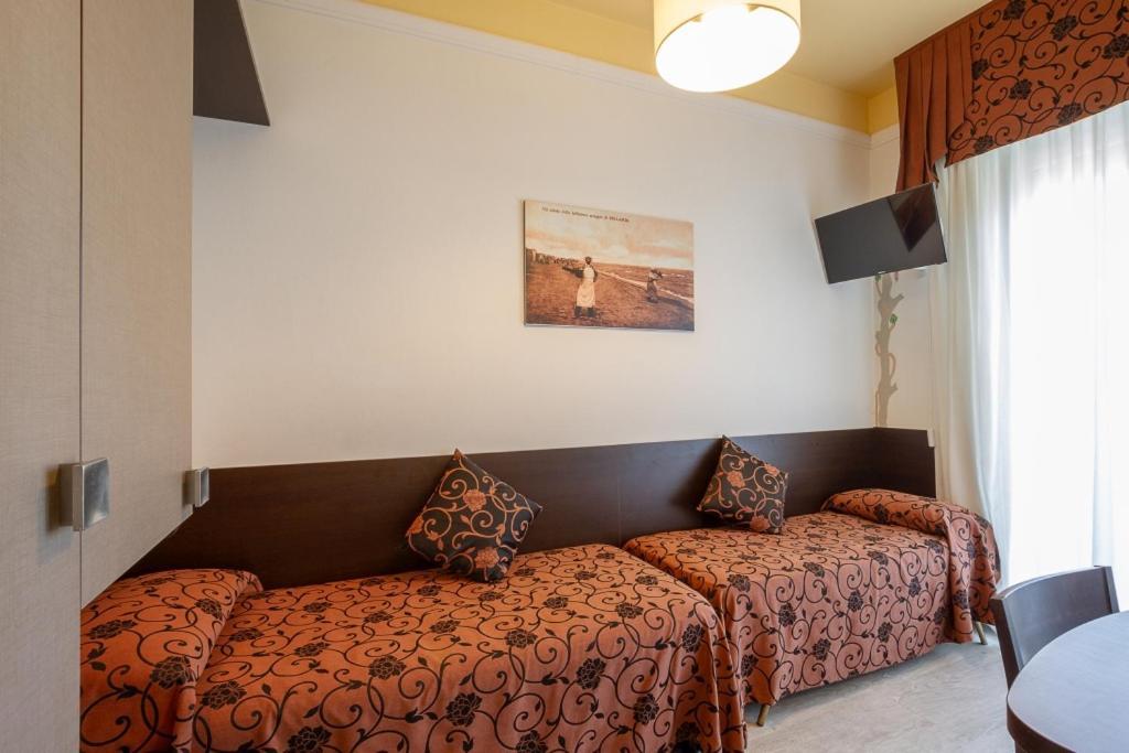 Hotel Rosa Maria Elite Белариа-Игеа Марина Екстериор снимка