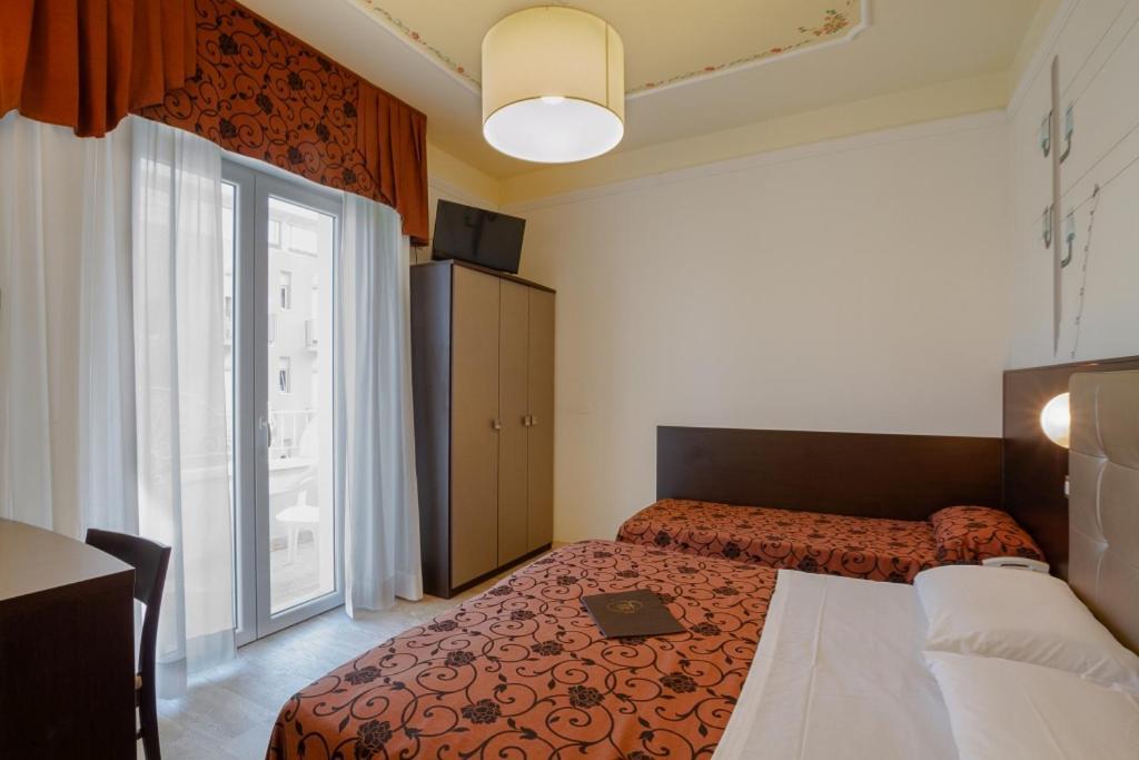 Hotel Rosa Maria Elite Белариа-Игеа Марина Екстериор снимка