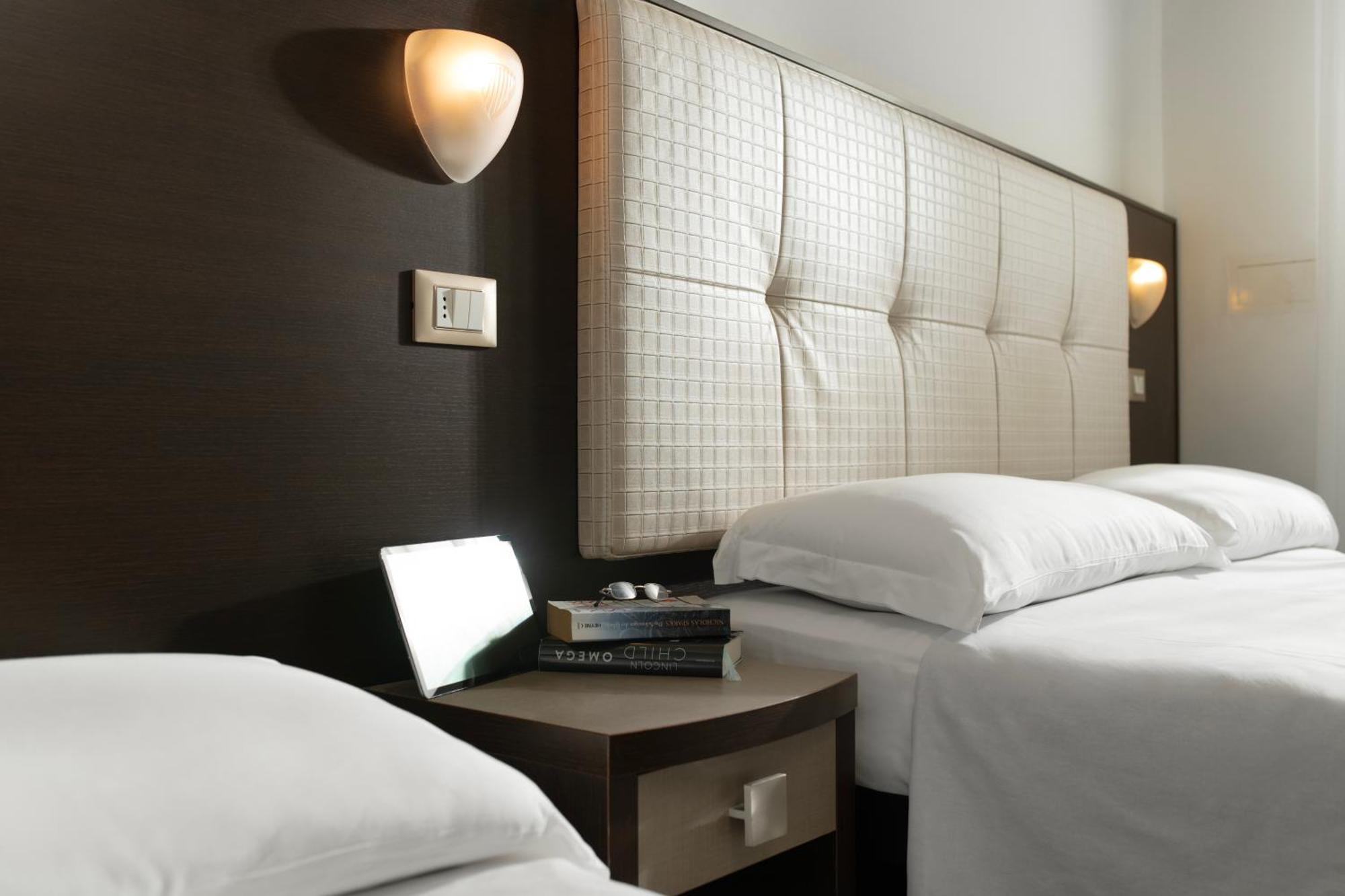 Hotel Rosa Maria Elite Белариа-Игеа Марина Екстериор снимка
