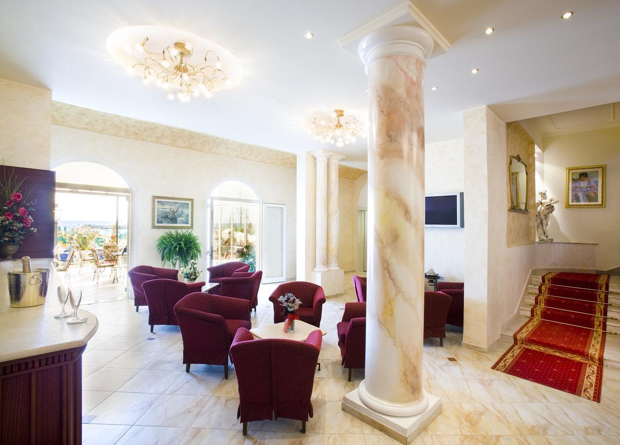 Hotel Rosa Maria Elite Белариа-Игеа Марина Екстериор снимка