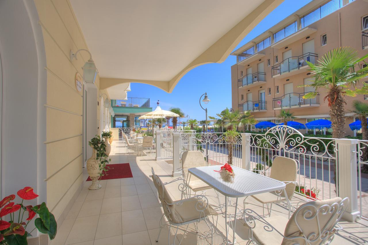Hotel Rosa Maria Elite Белариа-Игеа Марина Екстериор снимка